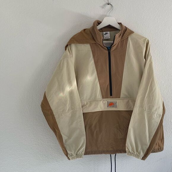Nike Revolutionary Utility Half Zip Jacket - Picture 1 of 10